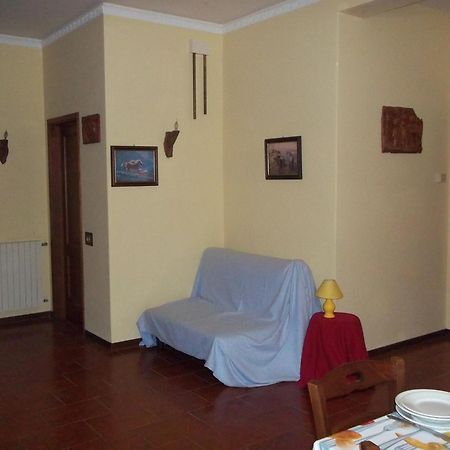 Appartamento Da Benito & Renza ลุคคา ภายนอก รูปภาพ
